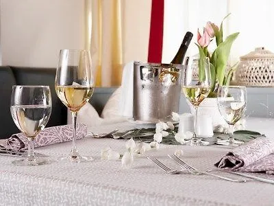 Hotel Amadeo Schaffenrath 4*